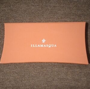 3x30 Illamasqua Unveiled Artistry Eye Shadow Palette